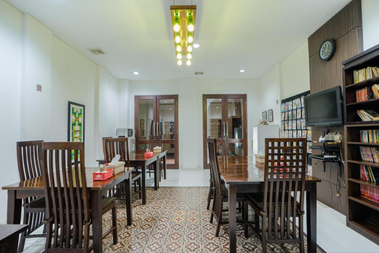 Jambuluwuk Residence Menteng Jakarta Exterior photo