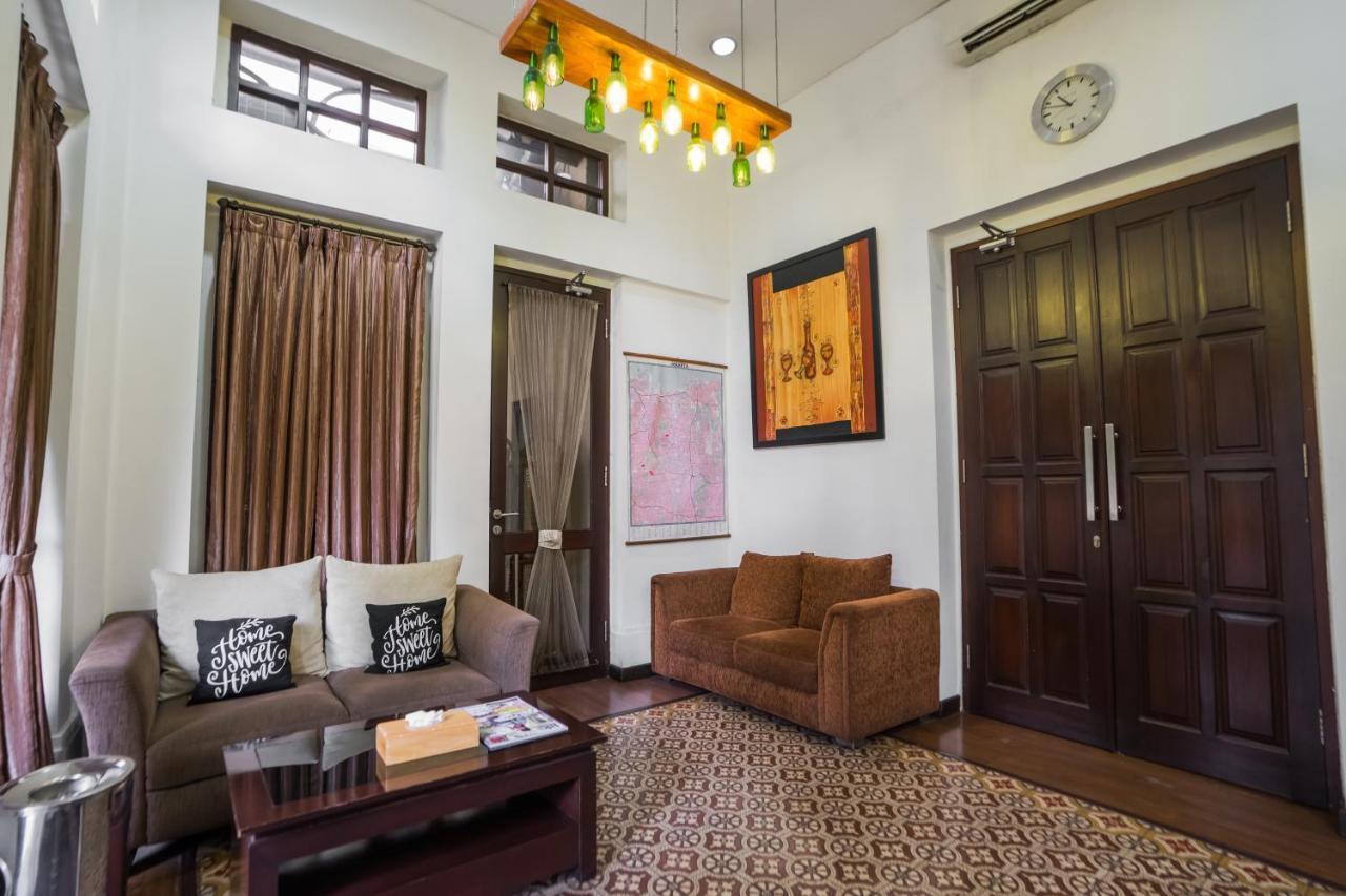 Jambuluwuk Residence Menteng Jakarta Exterior photo