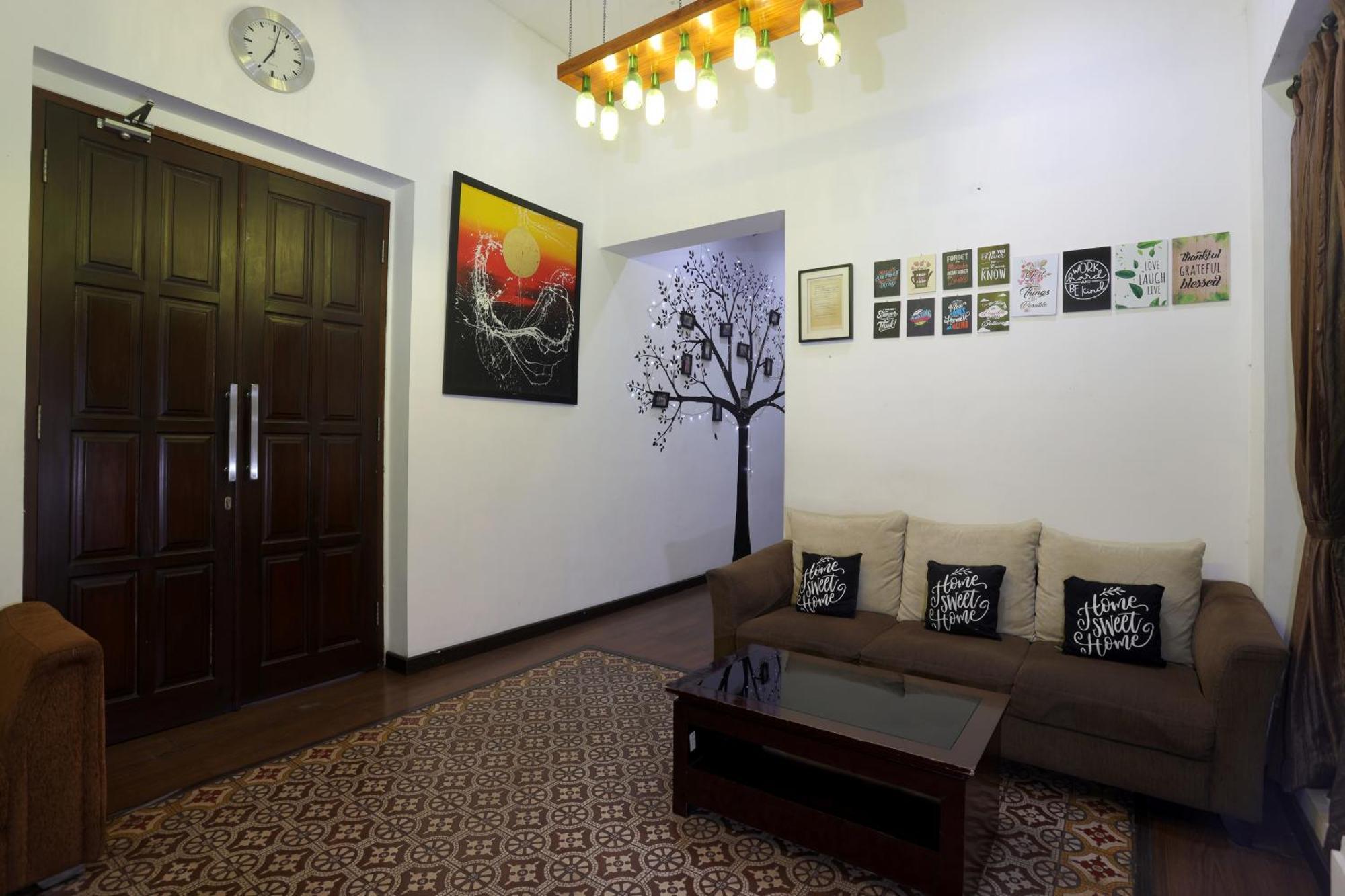 Jambuluwuk Residence Menteng Jakarta Exterior photo